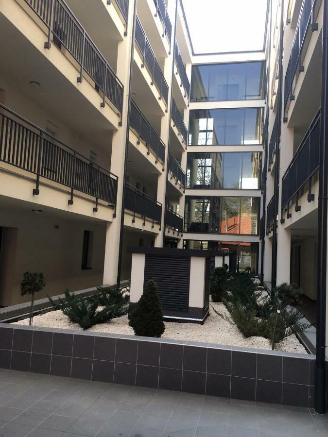 Appartement Belle Casa 34 à Debrecen Extérieur photo