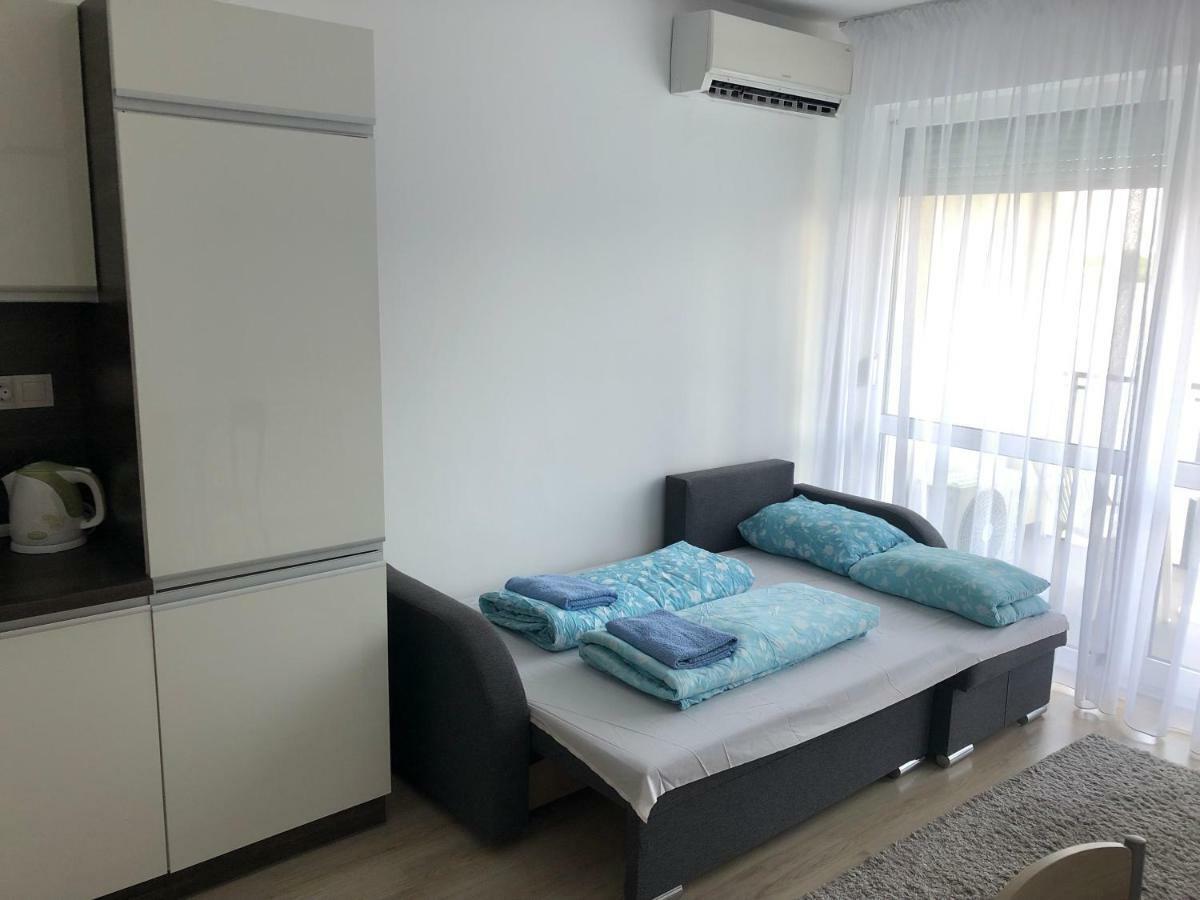 Appartement Belle Casa 34 à Debrecen Extérieur photo